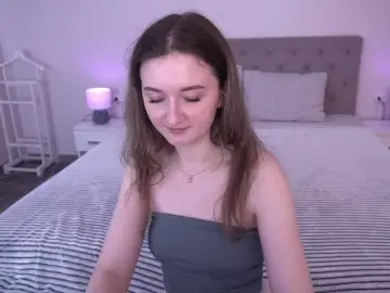 Bongacams Adult Webcam of CyrenaLuxe
