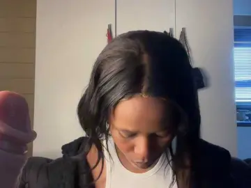Bongacams Best live sex cam show of SexyBaddie