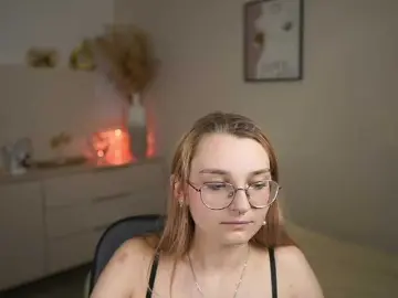 Bongacams Free Porn Cam of Sophielux18
