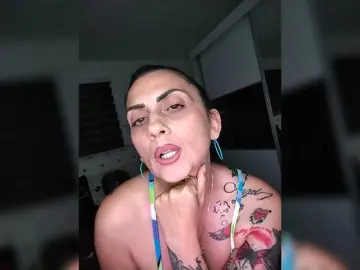 Bongacams Adult Video Chat of VelvetinkQueen