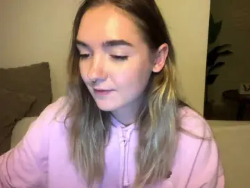 Bongacams Live Porn of RoxyHorny