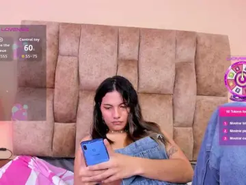 Bongacams Free Porn Cam of EmmaSanchez1
