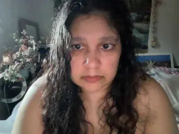 Bongacams Free Live Porn of DUMBHOEMELANIE