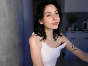 Bongacams Adult Video Chat of Lola-Aura