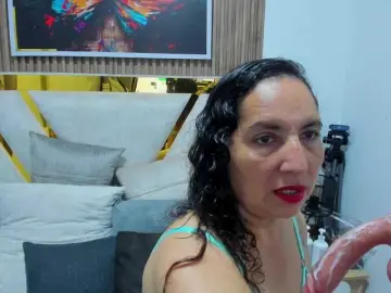 Bongacams Free Porn Cam of Luna-Naughty1