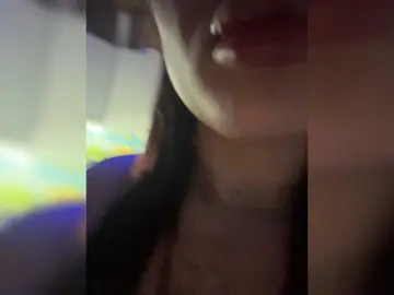 Bongacams Watch Live Sex Cams of tipi777