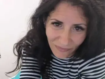 Bongacams Free Live Porn of evacrisxxxx