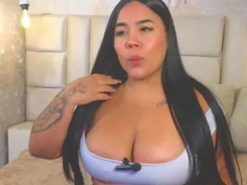 Bongacams Best live sex cam show of emilyqueen3xx