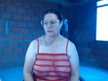 Bongacams Adult Video Chat of rouseehotglad