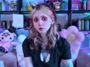 Bongacams Free Porn Cam of Devil-Baby