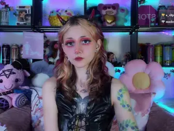 Bongacams Free Live Porn of Devil-Baby