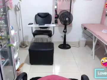 Bongacams Watch Live Sex Cams of titsbiglovers