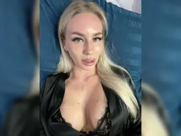 Bongacams Adult Webcam of Lovensesgirl