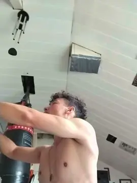 Cam4 Watch Live Sex Cams of HotFabian93