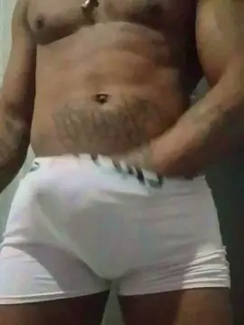 Cam4 Watch Live Sex Cams of Preto_quente00