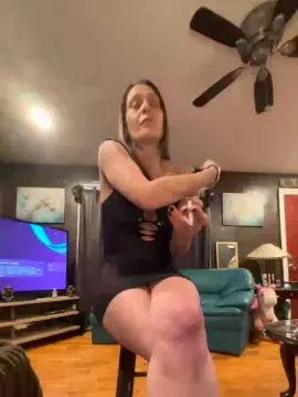 Cam4 Private Sex Chat of ittybitty_sexy