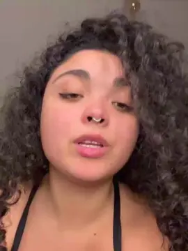Cam4 Nude Webcam of bbycurlyy
