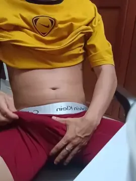 Cam4 Live Sex of SrIncognito666