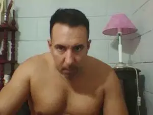 Cam4 Live Porn of NachoRJ