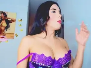 Cam4 Sex Chat of EMMILY_USUGA1