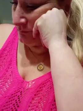 Cam4 Free Live Porn of Susi1978