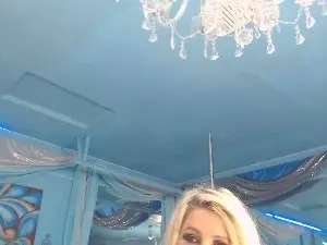 Cam4 Adult Video Chat of adrianna_fox