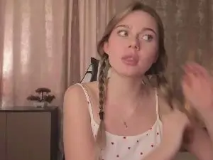 Cam4 Nude Webcam of AlesiaPacquin
