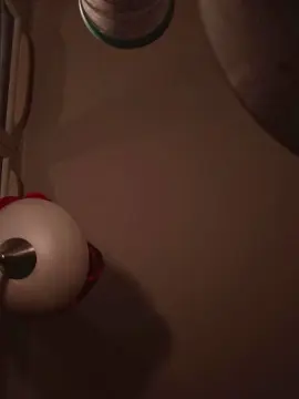 Cam4 Watch Live Sex Cams of zeousse24