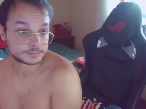 Cam4 Nude Webcam of JohnnyQuickie