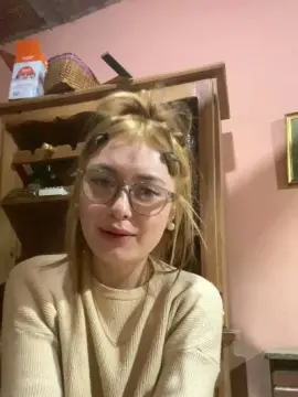 Cam4 Watch Live Sex Cams of ailenfer