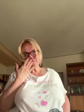 Cam4 Live Sex of lucestellata
