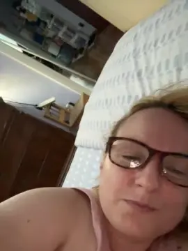 Cam4 Live Sex of lucestellata