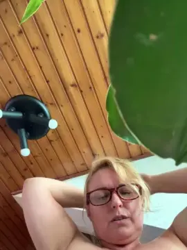 Cam4 Free Live Porn of lucestellata