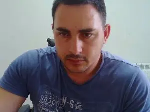 Cam4 Sex Cam of djmute_33