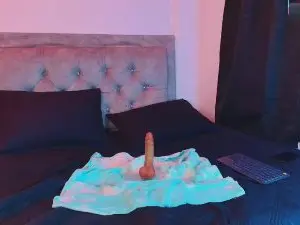 Cam4 Free Live Porn of Keisha_Cock