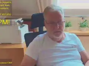 Cam4 Live Sex Cam of subbear1968