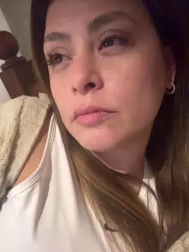 Cam4 Watch Live Sex Cams of yamireina1