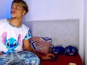 Cam4 Sex Chat of angel_foxc_
