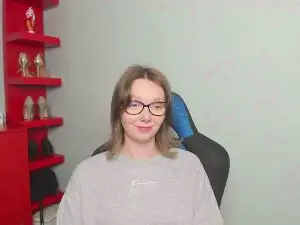 Cam4 Watch Live Sex Cams of xxZOExx_