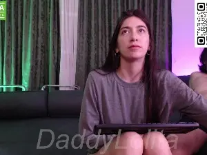 Cam4 Sex Cam of LocoforMary