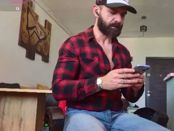 Cam4 Free Live Porn of GipsyKingRo