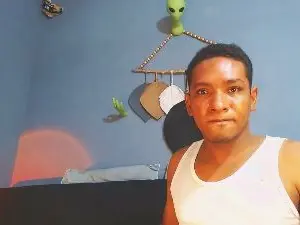 Cam4 Live Sex Cam of grandeygruesa1