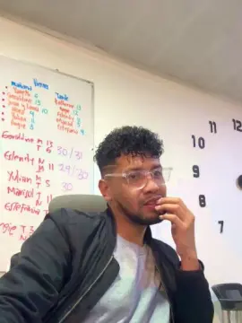 Cam4 Live Sex of aaronboyhot