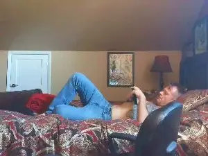 Cam4 Adult Video Chat of DILFiGuess1