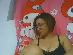 Cam4 Adult Video Chat of lalaina7