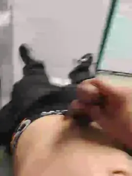 Cam4 Free Live Porn of Je77