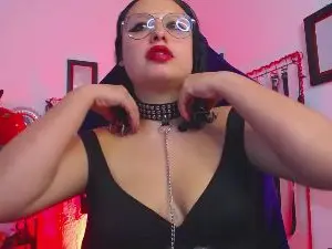 Cam4 Free Live Porn of slaverubi_