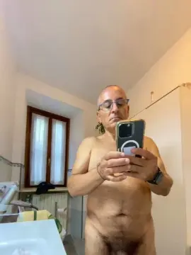 Cam4 Adult Webcam of Milk1958