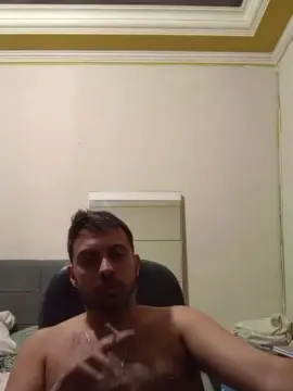Cam4 Free Live Porn of felix757