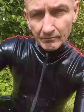 Cam4 Nude Webcam of sau_rubber